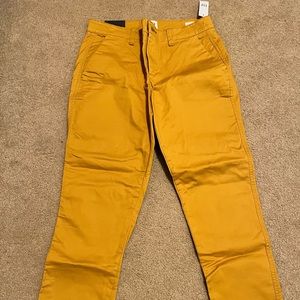 Gap Girlfriend Khaki’s size 4. New with tags